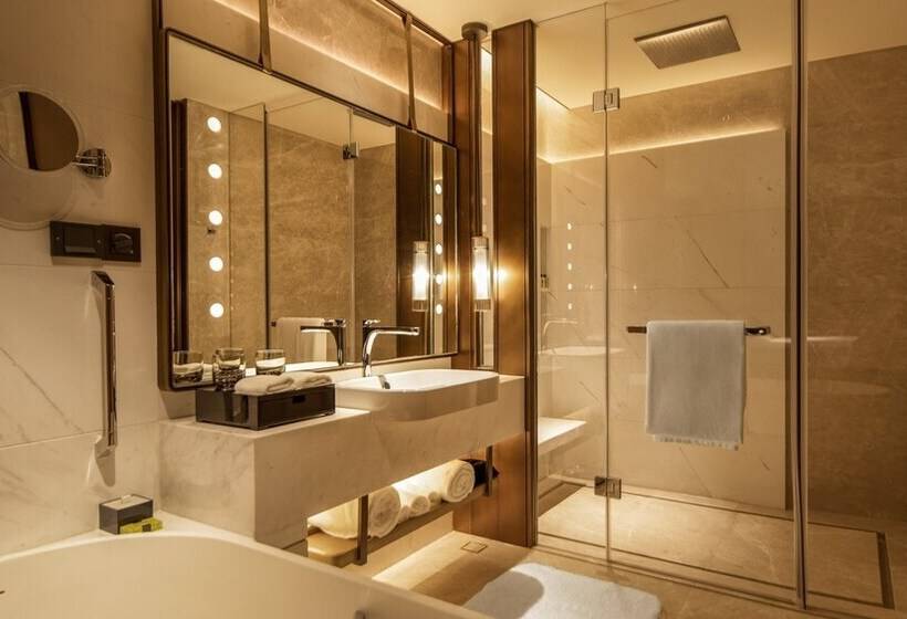Quarto Premium, Intercontinental Tianjin Yujiapu Hotel & Residences, An Ihg