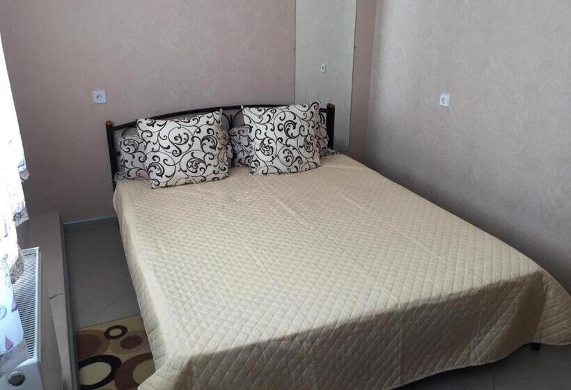 اتاق استاندارد, Karavella