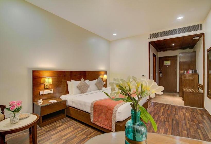 חדר סטנדרט עם מיטת קינג, Home In By Amrik Sukhdev