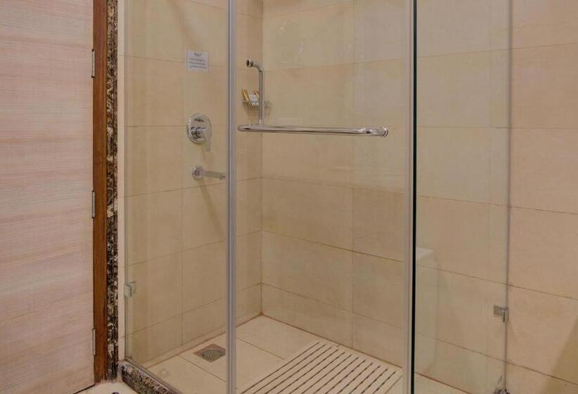 חדר סופריור עם מיטת קינג, Home In By Amrik Sukhdev