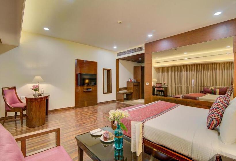 חדר סופריור עם מיטת קינג, Home In By Amrik Sukhdev