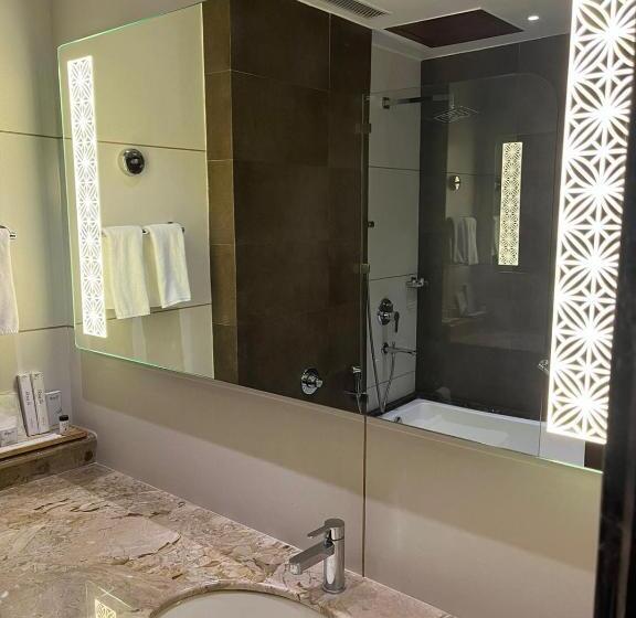 סוויטה עם נוף לעיר, Home In By Amrik Sukhdev