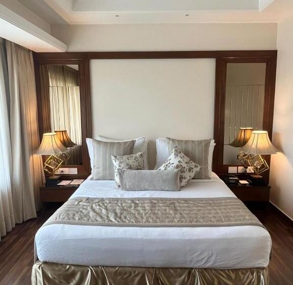 סוויטה עם נוף לעיר, Home In By Amrik Sukhdev