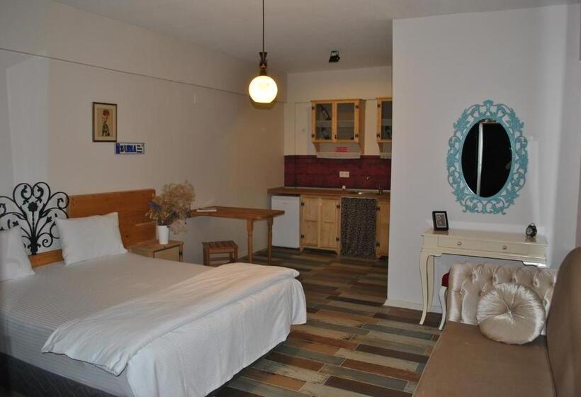 Номер Deluxe Кровать Кинг, La Vida Otel