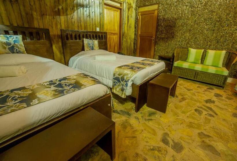 اتاق اکونومی, Lake Bunyonyi Eco Resort