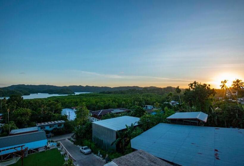 Номер Deluxe Вид на Море, Palau Central