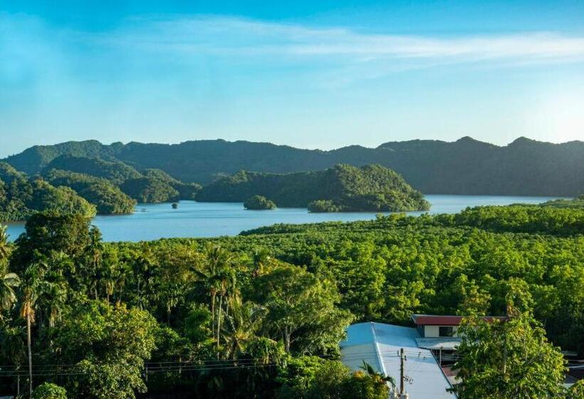 Номер Стандарт Боковой Вид на Море, Palau Central