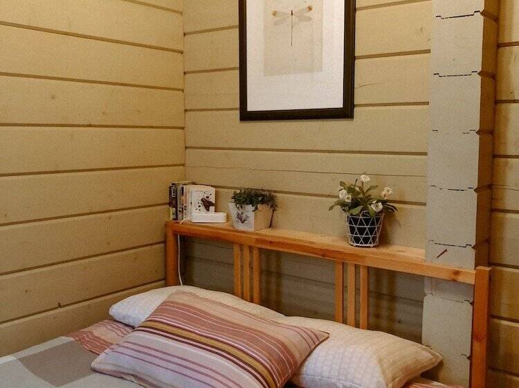 经济房, Uralskiy Teremok