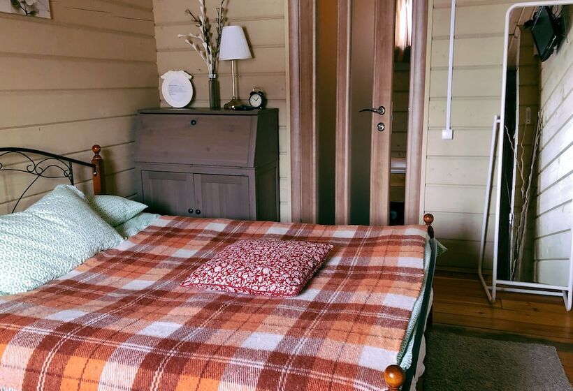 标准间, Uralskiy Teremok