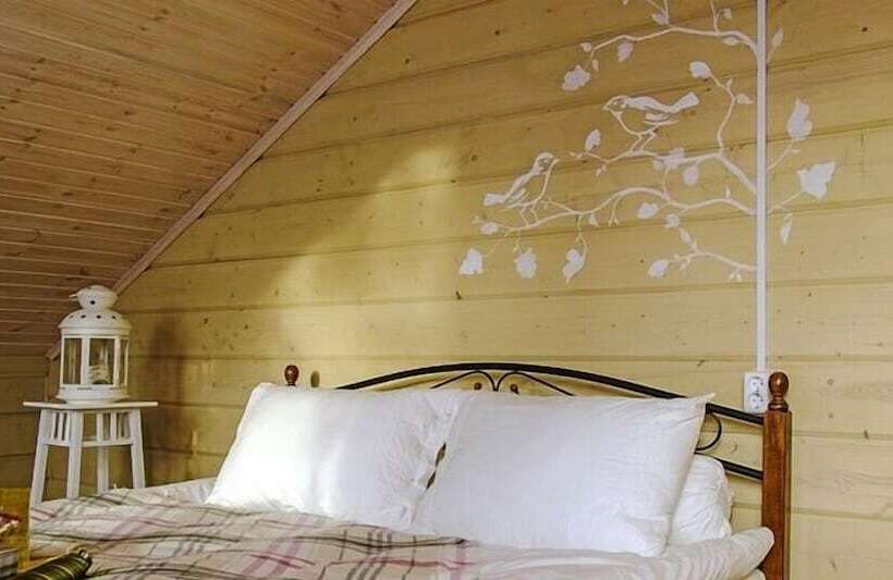 套房, Uralskiy Teremok