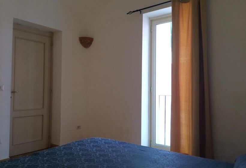 آپارتمان لوکس 1 خوابه, Il Borghetto Apartments & Rooms