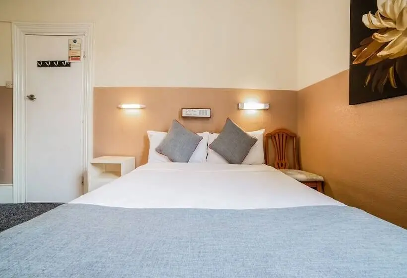 スタンダードルーム, Devine Beach Hotel, Westcliff Southend-On-Sea