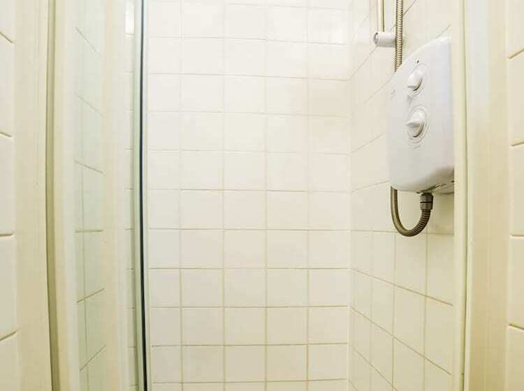 デラックストリプルルーム, Devine Beach Hotel, Westcliff Southend-On-Sea