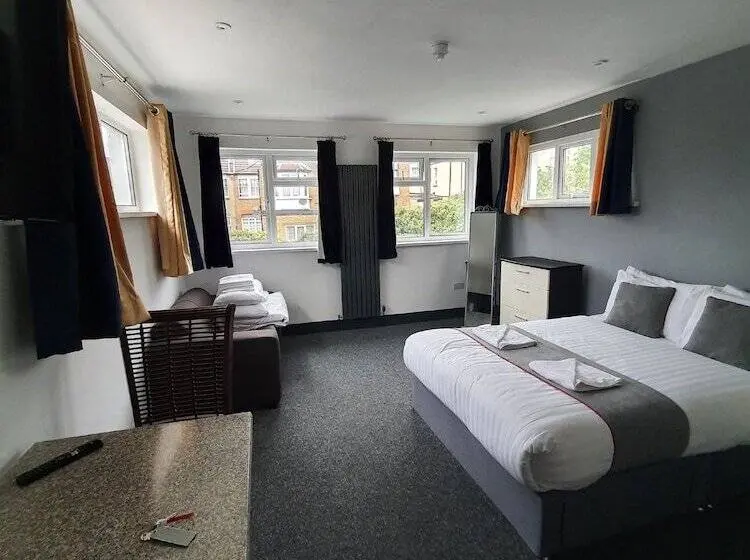 デラックススタジオ, Devine Beach Hotel, Westcliff Southend-On-Sea
