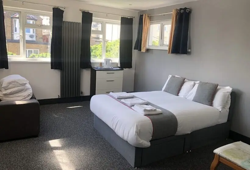 デラックススタジオ, Devine Beach Hotel, Westcliff Southend-On-Sea