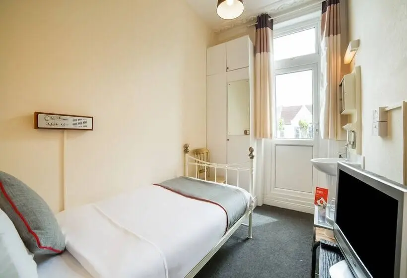 バスルーム共有のシングルスタンダード, Devine Beach Hotel, Westcliff Southend-On-Sea