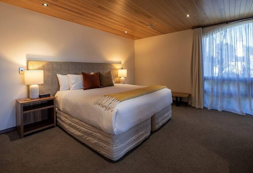 Апартаменты Deluxe 1 Спальня, Cabot Lodge