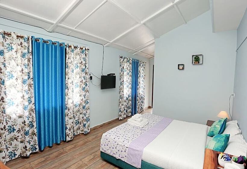 Quarto Estandar Cama Casal, Chirping Orchard, Mukteshwar