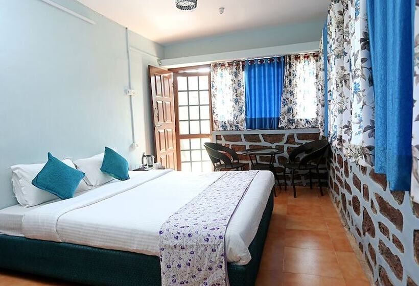 Quarto Estandar Cama Casal, Chirping Orchard, Mukteshwar
