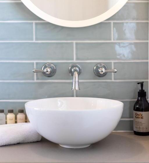 חדר סטנדרט נוף לבריכה, Finns At Old Bar