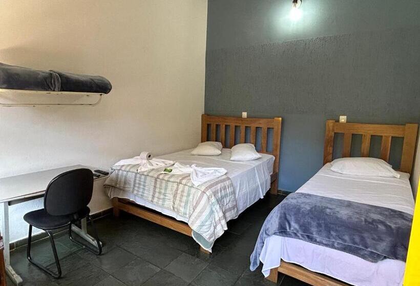 اتاق استاندارد سه نفره, Dos Sonhos