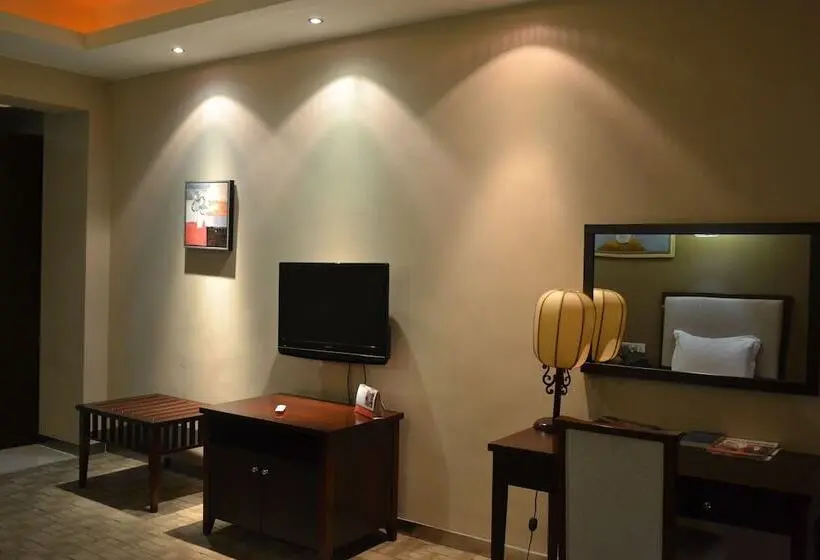 اتاق لوکس, Kololo Courts Hotel And Restaurant Kampala