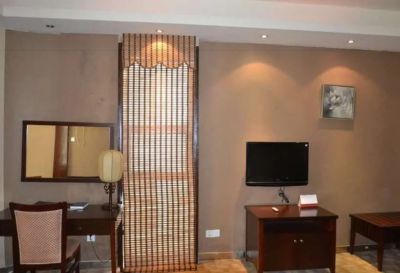 اتاق لوکس, Kololo Courts Hotel And Restaurant Kampala