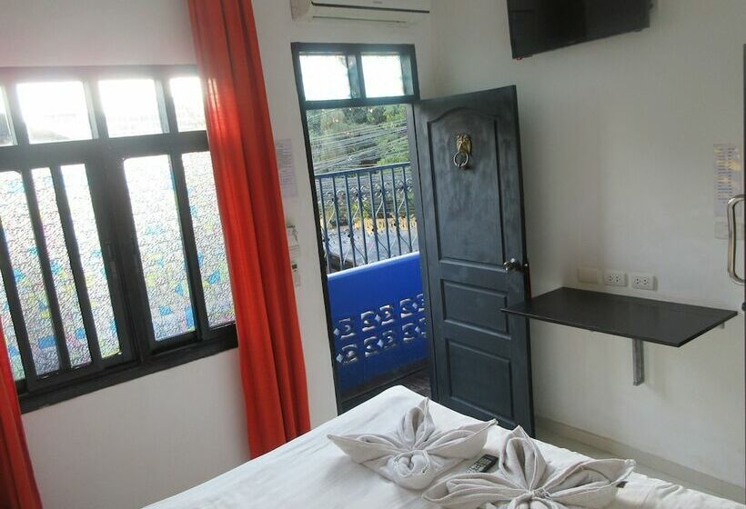 标准间, Moonlight Champa