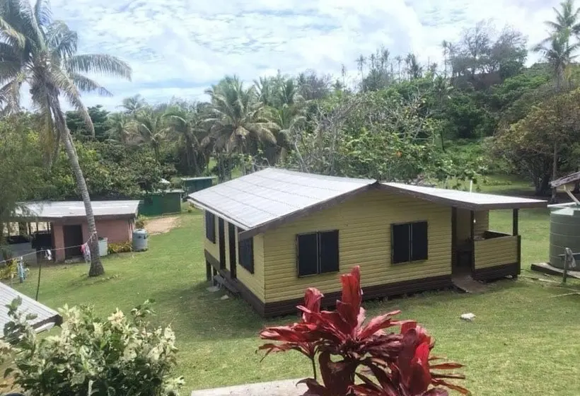 تختخواب در اتاق مشترک, Sunrise Lagoon Homestay