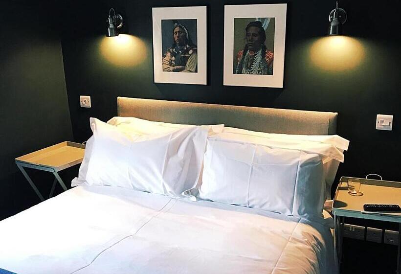 غرفة قياسية, The Bell Inn