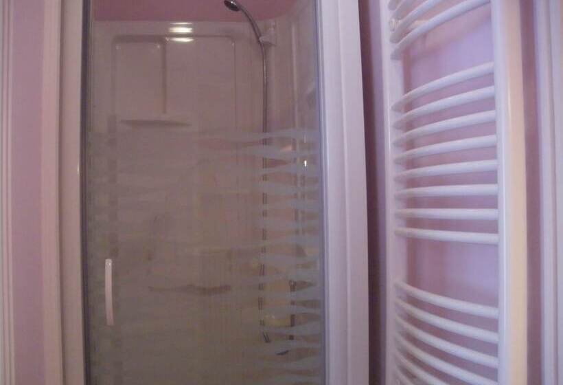 غرفة قياسية, A L'abri Des Vents