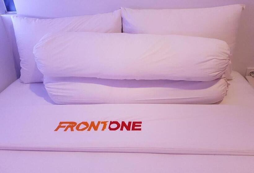 기본룸, Front One Cabin Tirtonadi Solo