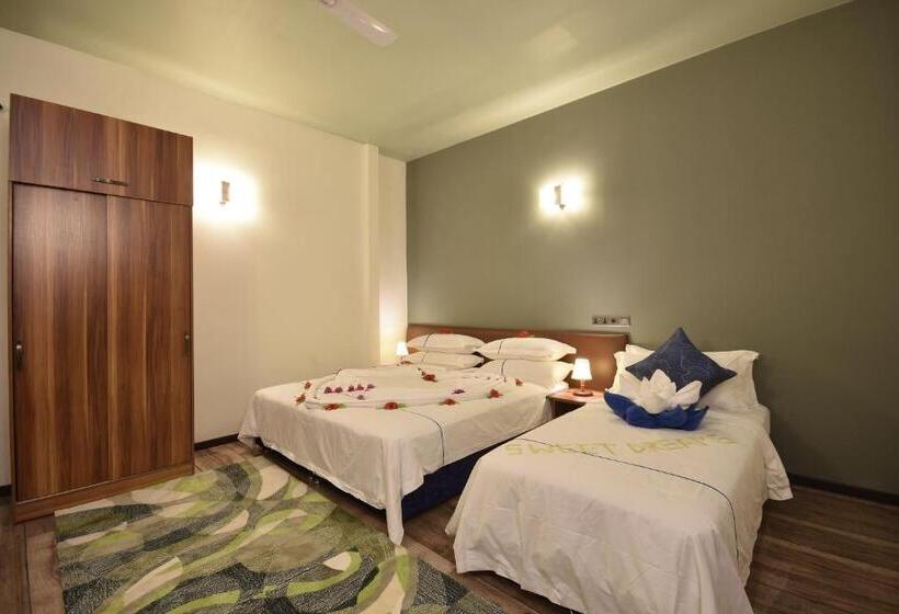 اتاق سوپریور با تخت بزرگ, Island Home Inn