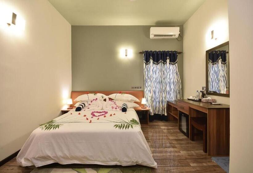 3 Bedroom Suite, Island Home Inn