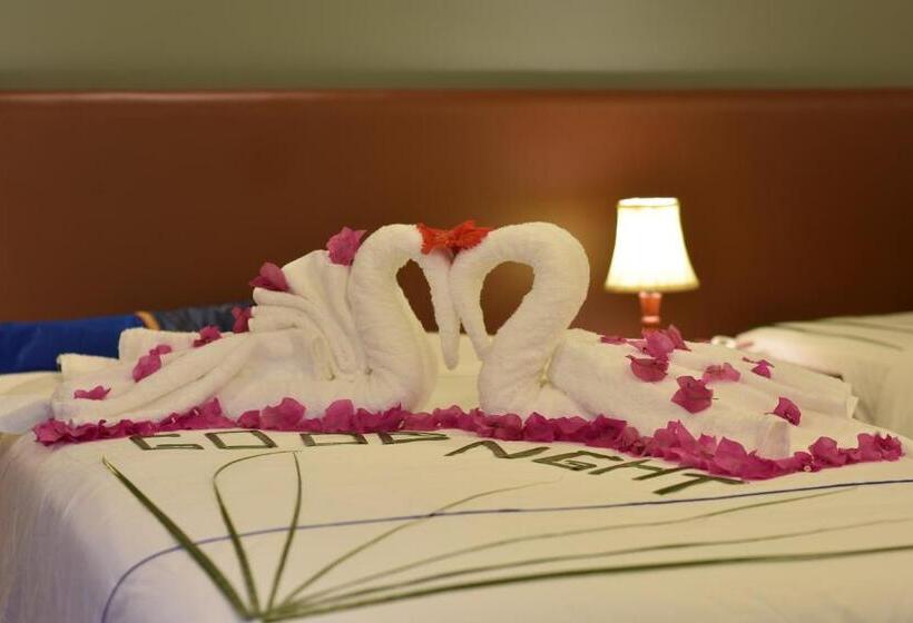 اتاق لوکس با تخت بزرگ, Island Home Inn