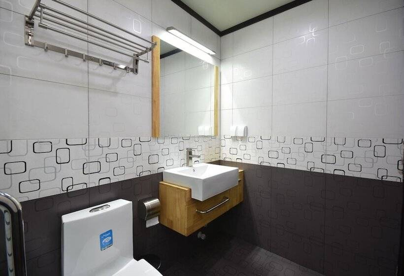 اتاق سوپریور, Island Home Inn