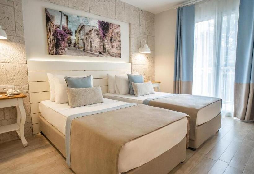 Номер Стандарт Вид на Сад, Mark Warner Phokaia Beach Resort