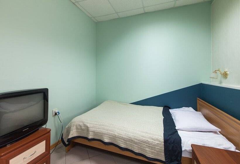 이코노미 룸, Priorat