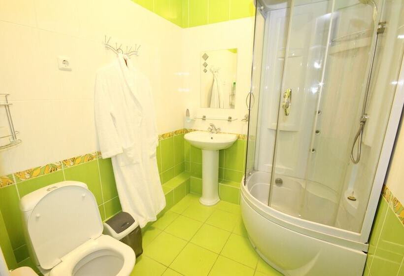 스탠다드 싱글 룸, Troya