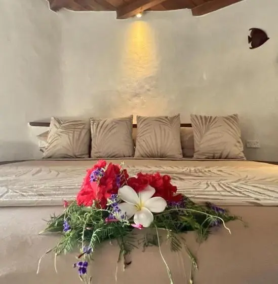 اتاق استاندارد با چشم‌انداز دریا, Rockwater Resort