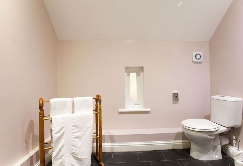 חדר סטנדרט, The Ladybower Inn