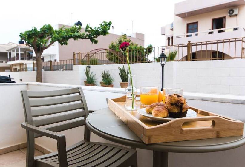 스탠다드 스튜디오, Newcastle Studios