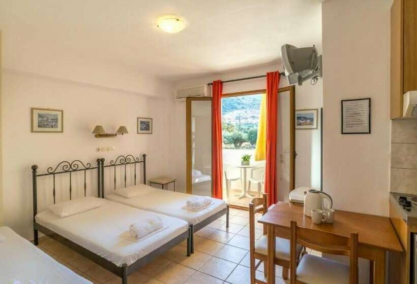 스탠다드 스튜디오, Newcastle Studios