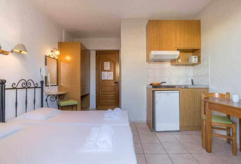 스탠다드 스튜디오, Newcastle Studios