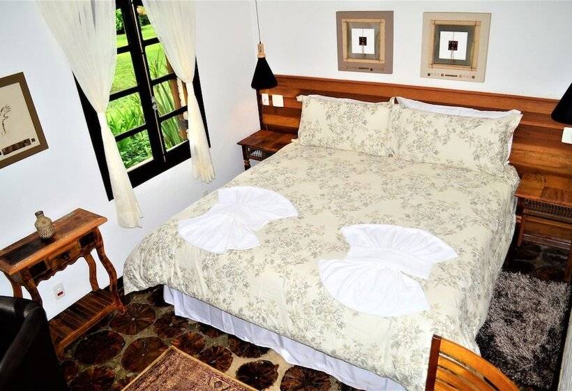 جناح مزود بجاكوزى, Pousada Toca Da Coruja