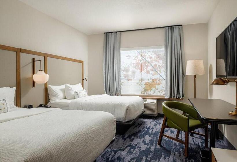 Номер Стандарт, Fairfield Inn & Suites By Marriott Salina