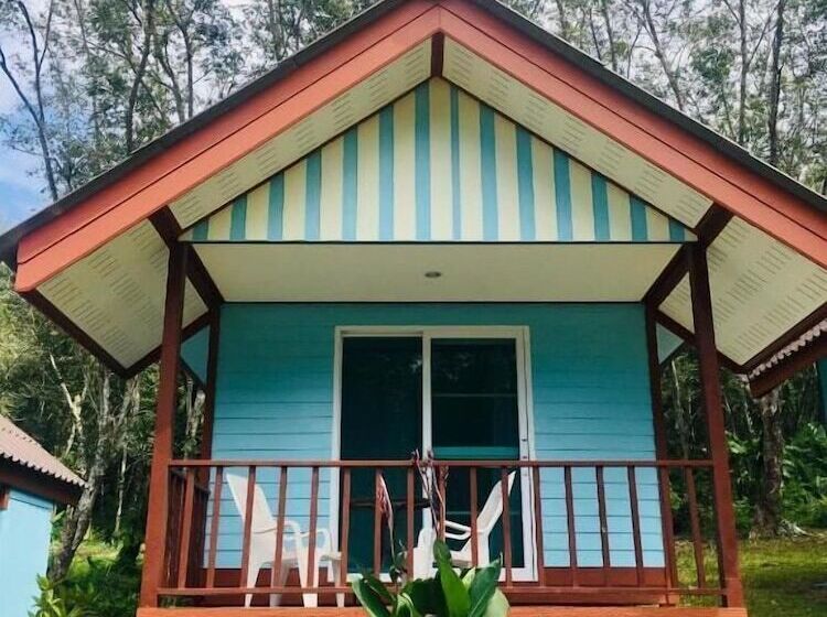 スタンダードバンガロー, Mookies Bungalows