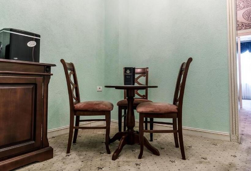 带大床的复式套间, Jmr Royal