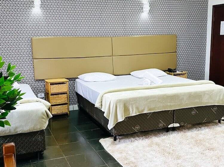 スイート, Park Hotel Modelo