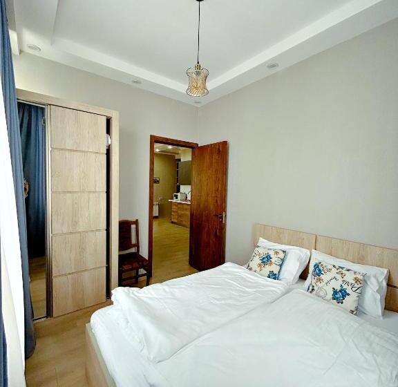 آپارتمان سوپریور 1 خوابه, Vazi Apart